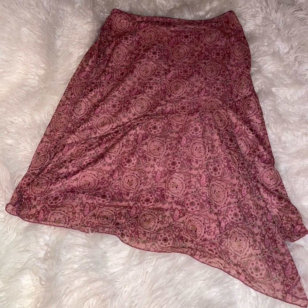 Women's Pink Skirt